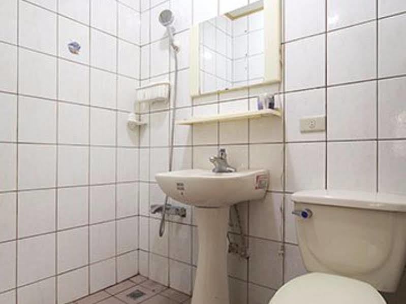 Here Is Good Home Renai Buitenkant foto